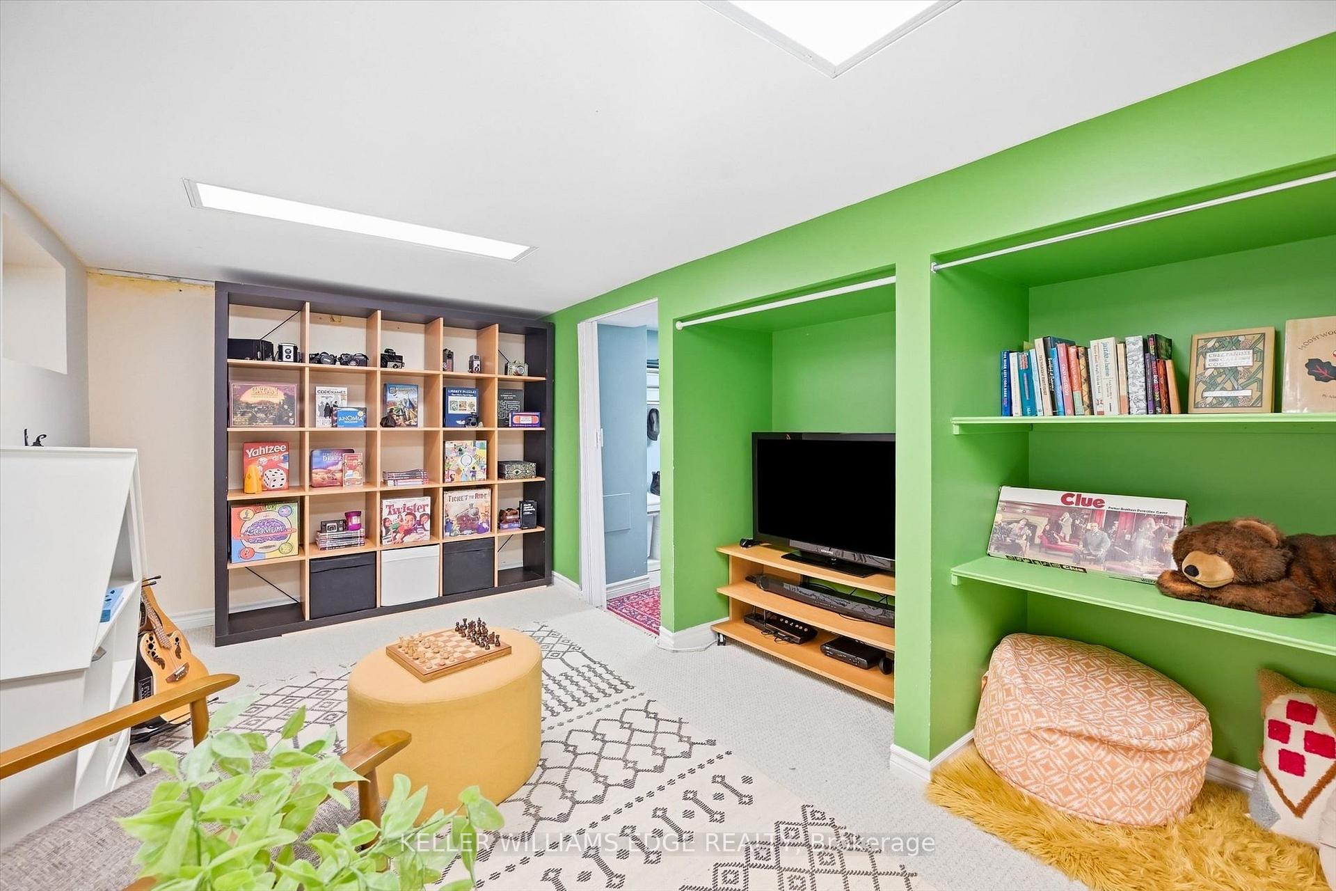 Photo 33 of 164 Balmoral Avenue S, Hamilton, Delta — HOMEH