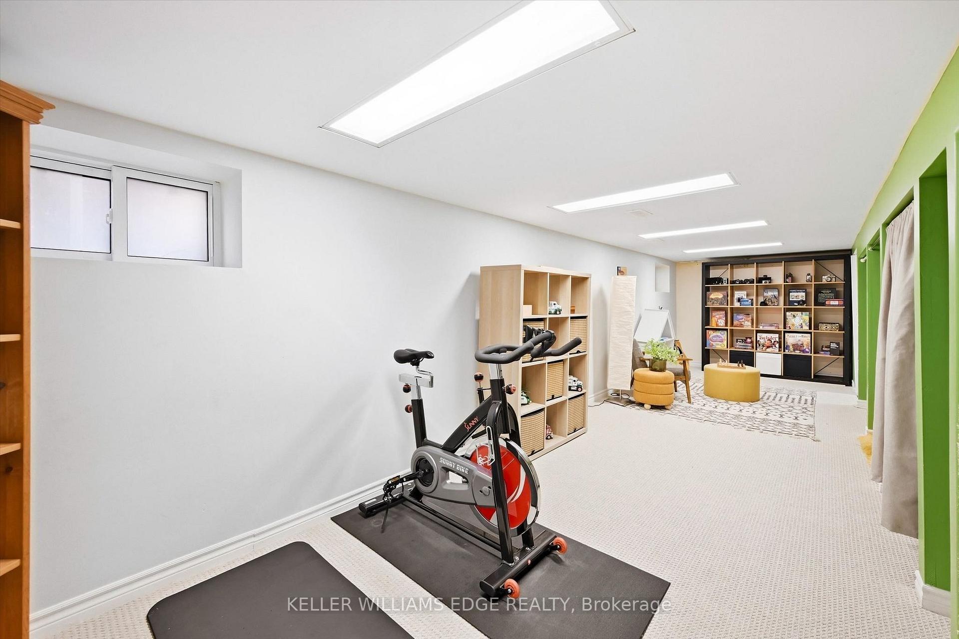 Photo 34 of 164 Balmoral Avenue S, Hamilton, Delta — HOMEH