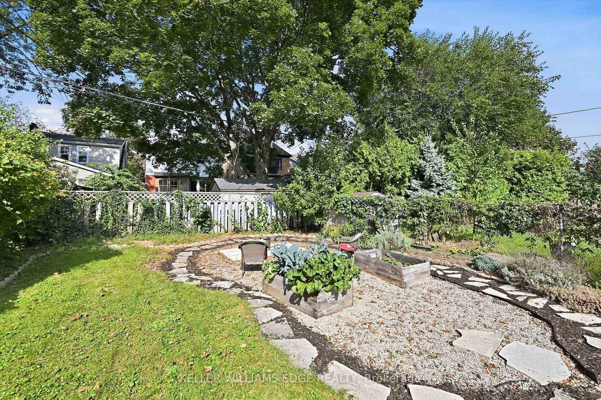 Photo 41 of 164 Balmoral Avenue S, Hamilton, Delta — HOMEH