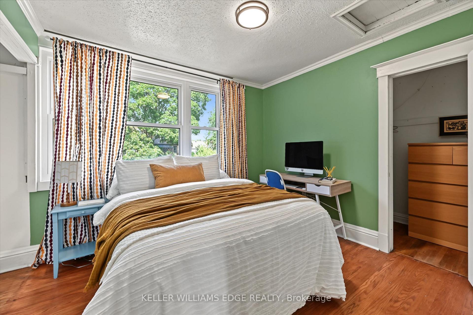 Photo 23 of 164 Balmoral Avenue S, Hamilton, Delta — HOMEH