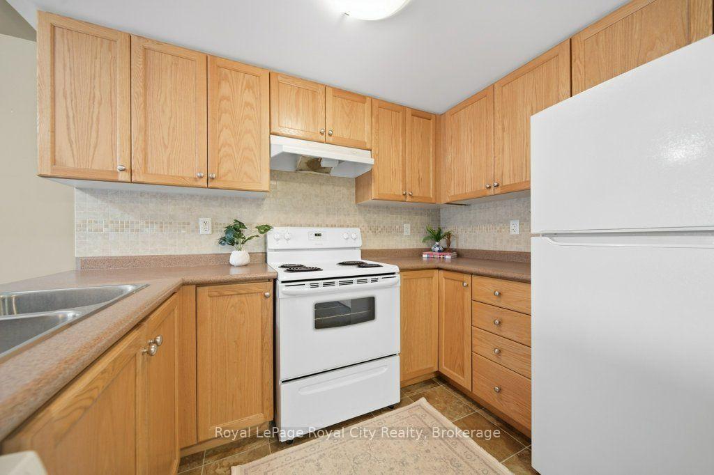 Photo 8 of Unit 101, 43 Waterford Drive, Guelph, Pineridge/Westminster Woods — HOMEH