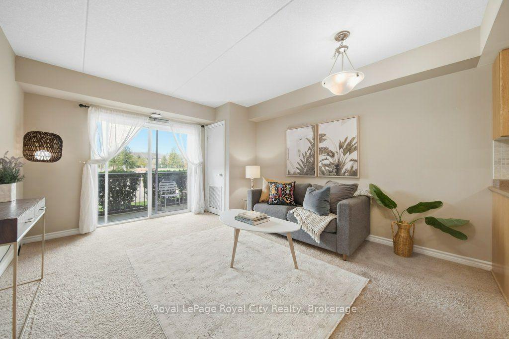 Photo 10 of Unit 101, 43 Waterford Drive, Guelph, Pineridge/Westminster Woods — HOMEH