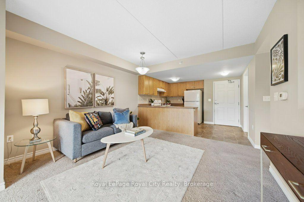 Photo 13 of Unit 101, 43 Waterford Drive, Guelph, Pineridge/Westminster Woods — HOMEH