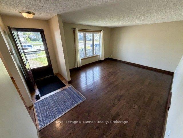 Photo 4 of 782 James Street N, Thunder Bay, Northwood Park — HOMEH