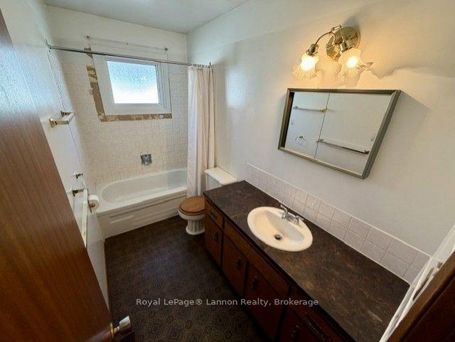 Photo 13 of 782 James Street N, Thunder Bay, Northwood Park — HOMEH