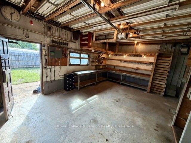 Photo 14 of 782 James Street N, Thunder Bay, Northwood Park — HOMEH