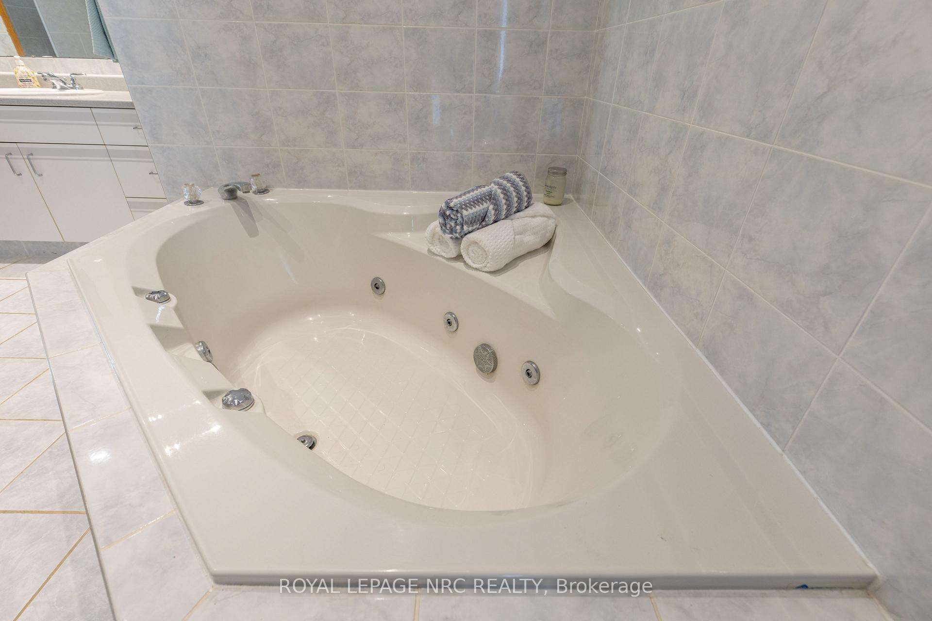 Photo 20 of 1444 Allanport Road, Thorold, Port Robinson — HOMEH