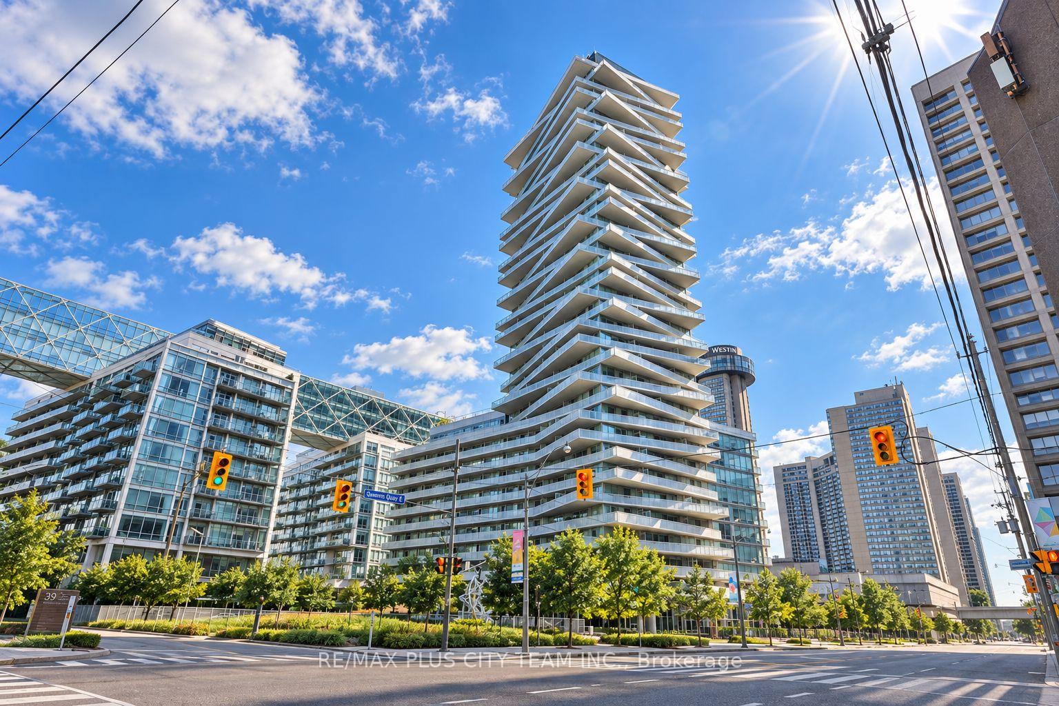 Photo 1 of Unit 619, 15 Queens Quay E, Toronto, Waterfront Communities — HOMEH