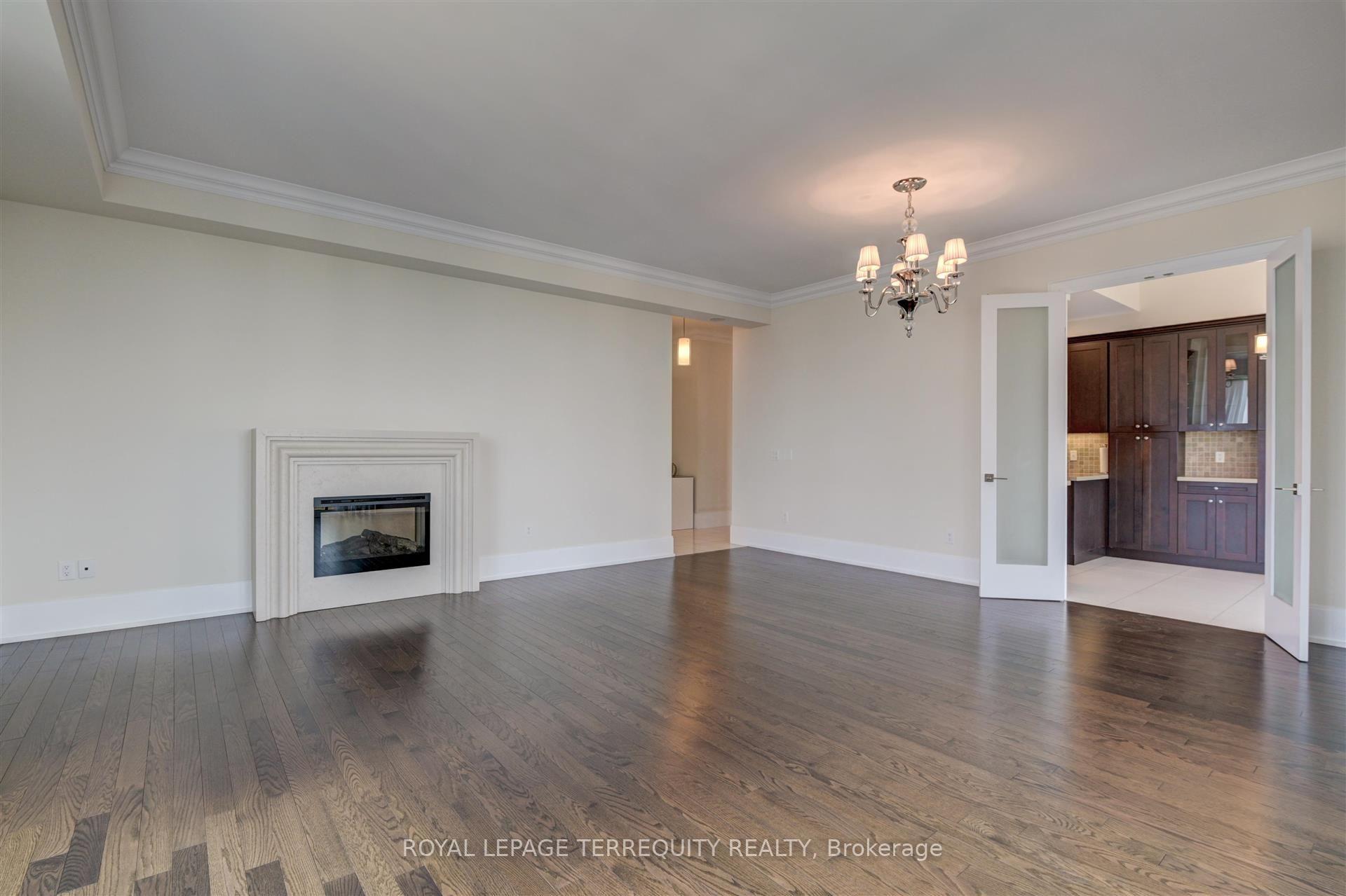 Photo 8 of Unit 2521, 70 Roehampton Avenue, Toronto, Mount Pleasant West — HOMEH