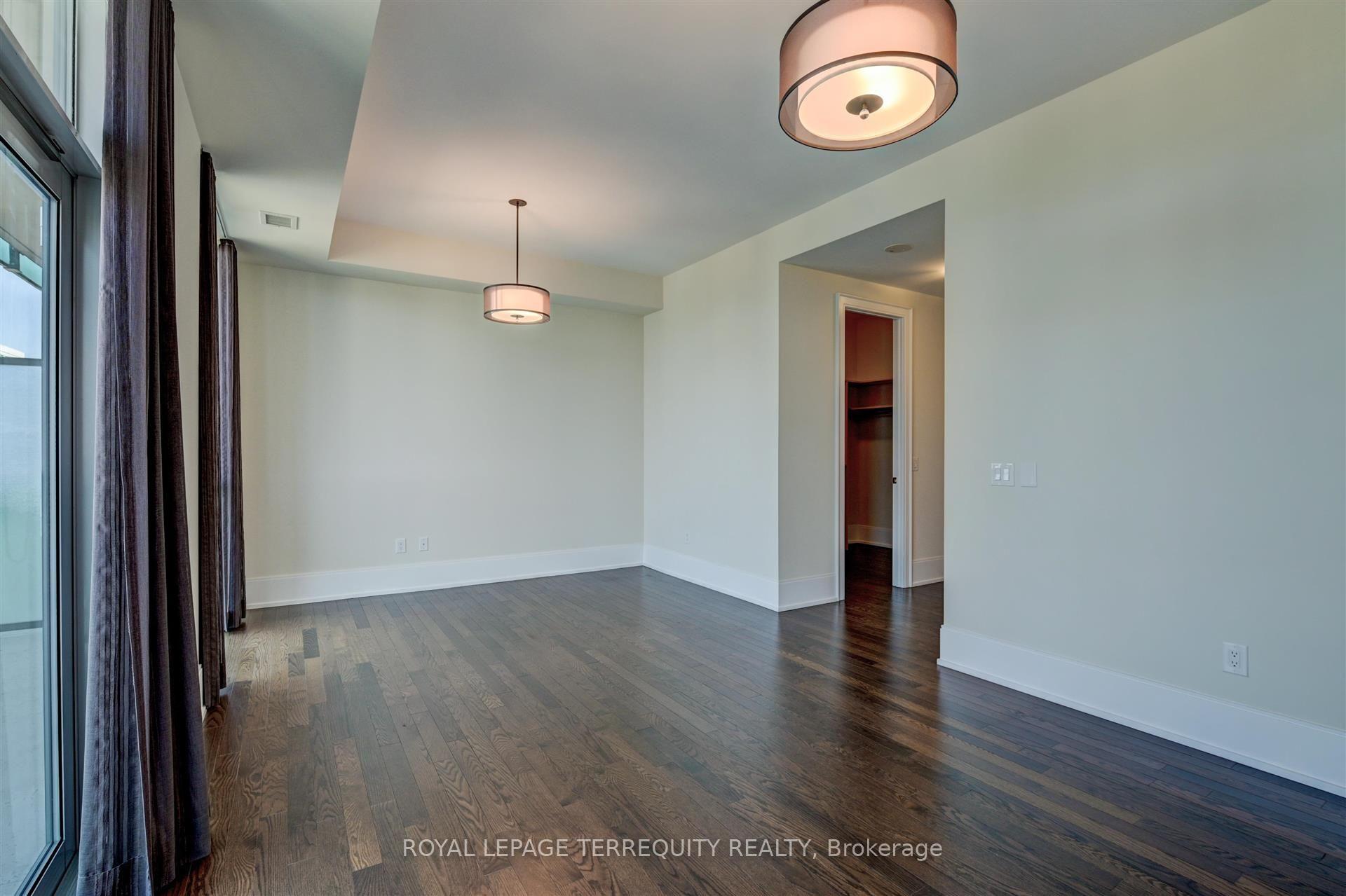 Photo 10 of Unit 2521, 70 Roehampton Avenue, Toronto, Mount Pleasant West — HOMEH