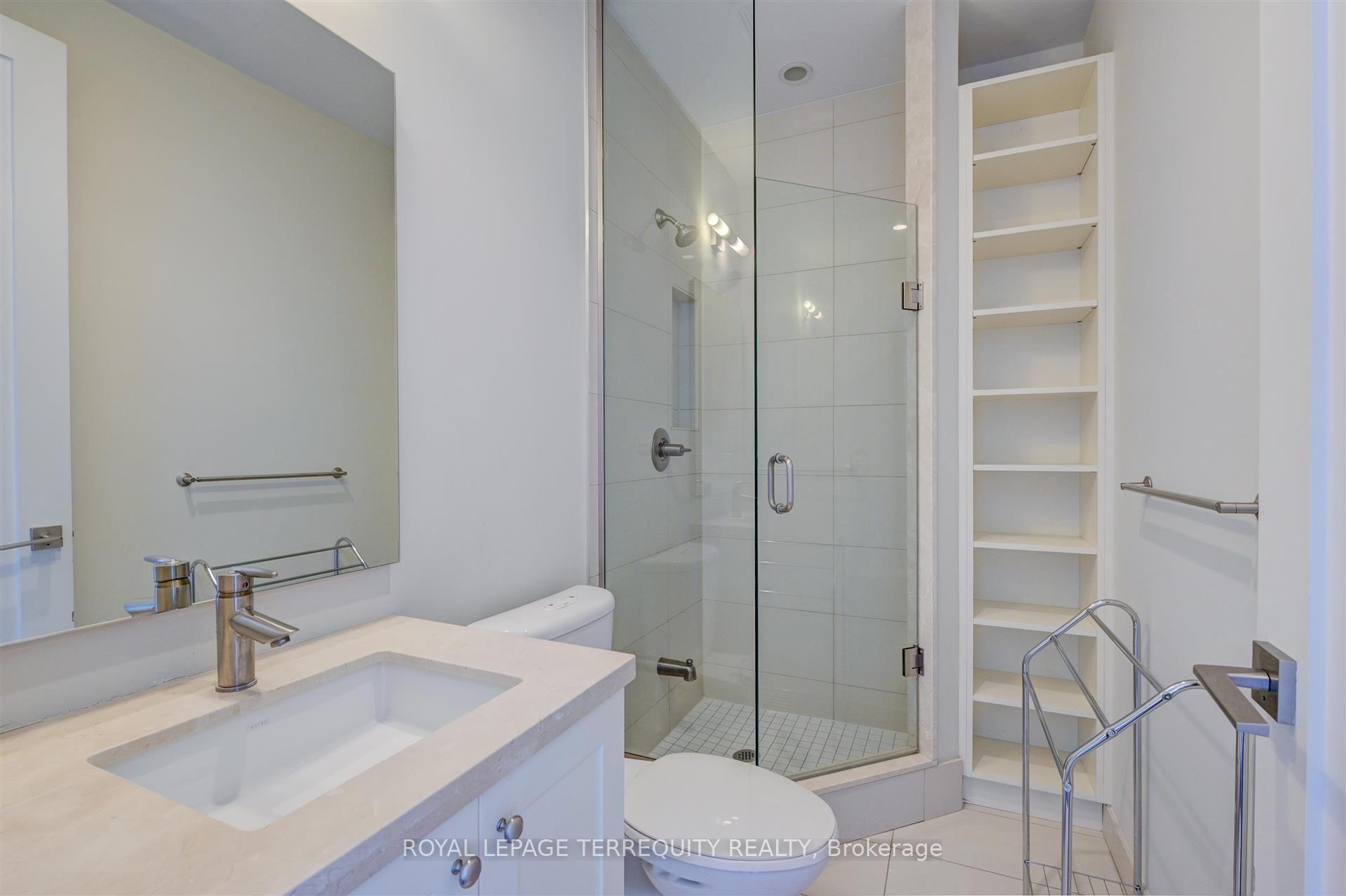 Photo 18 of Unit 2521, 70 Roehampton Avenue, Toronto, Mount Pleasant West — HOMEH