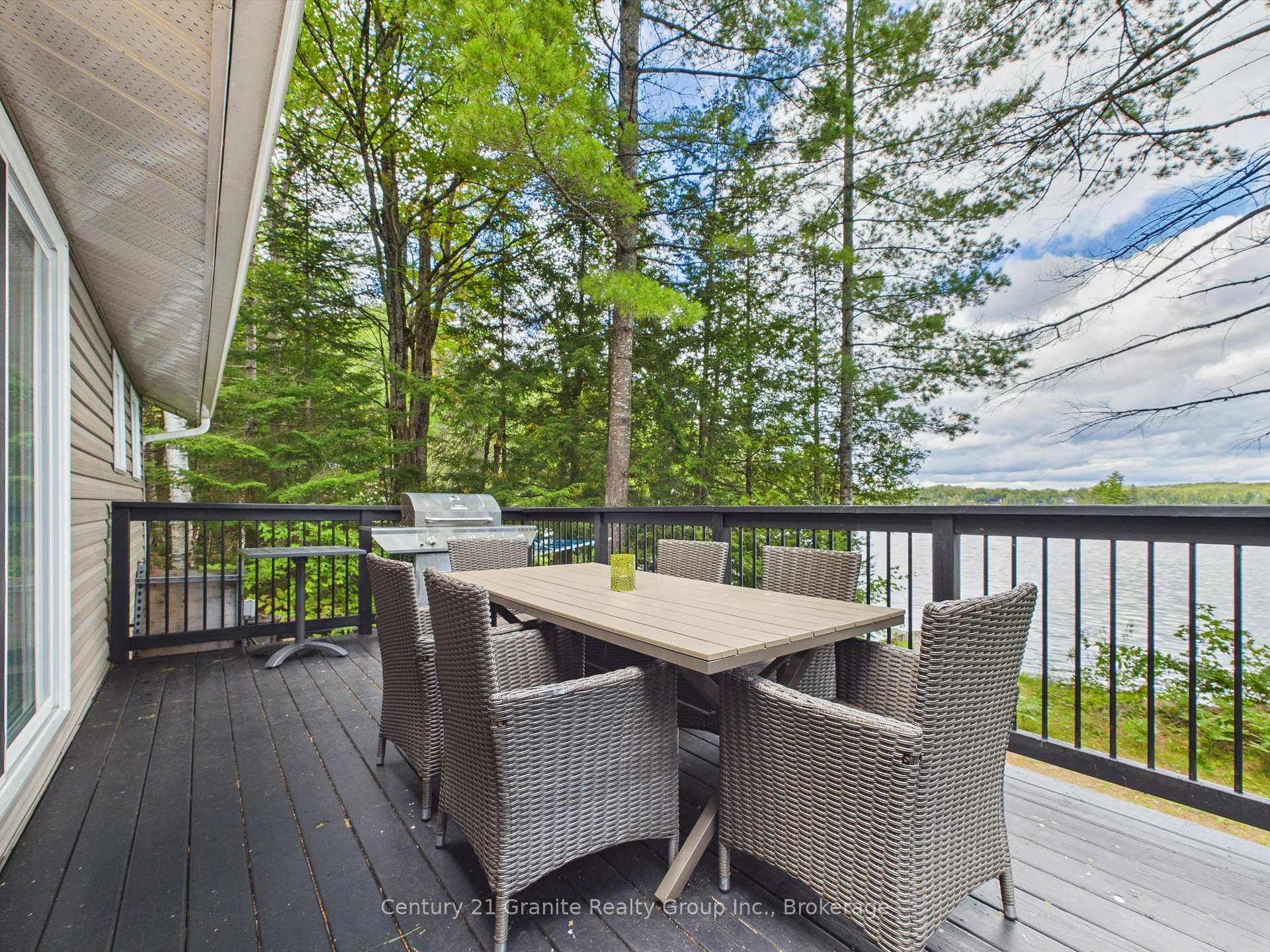 Photo 2 of 1014 Opal Lane, Highlands East, Glamorgan — HOMEH