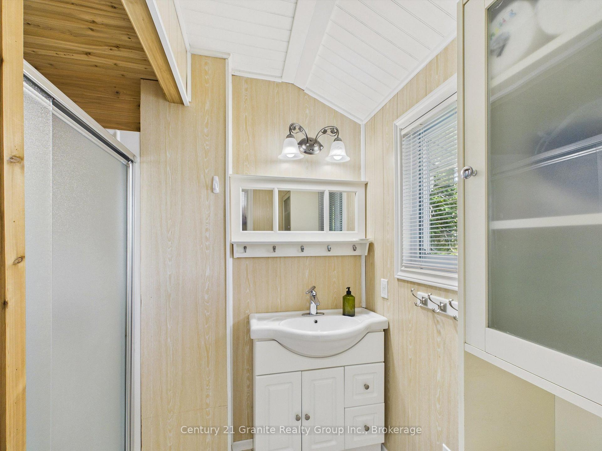 Photo 19 of 1014 Opal Lane, Highlands East, Glamorgan — HOMEH