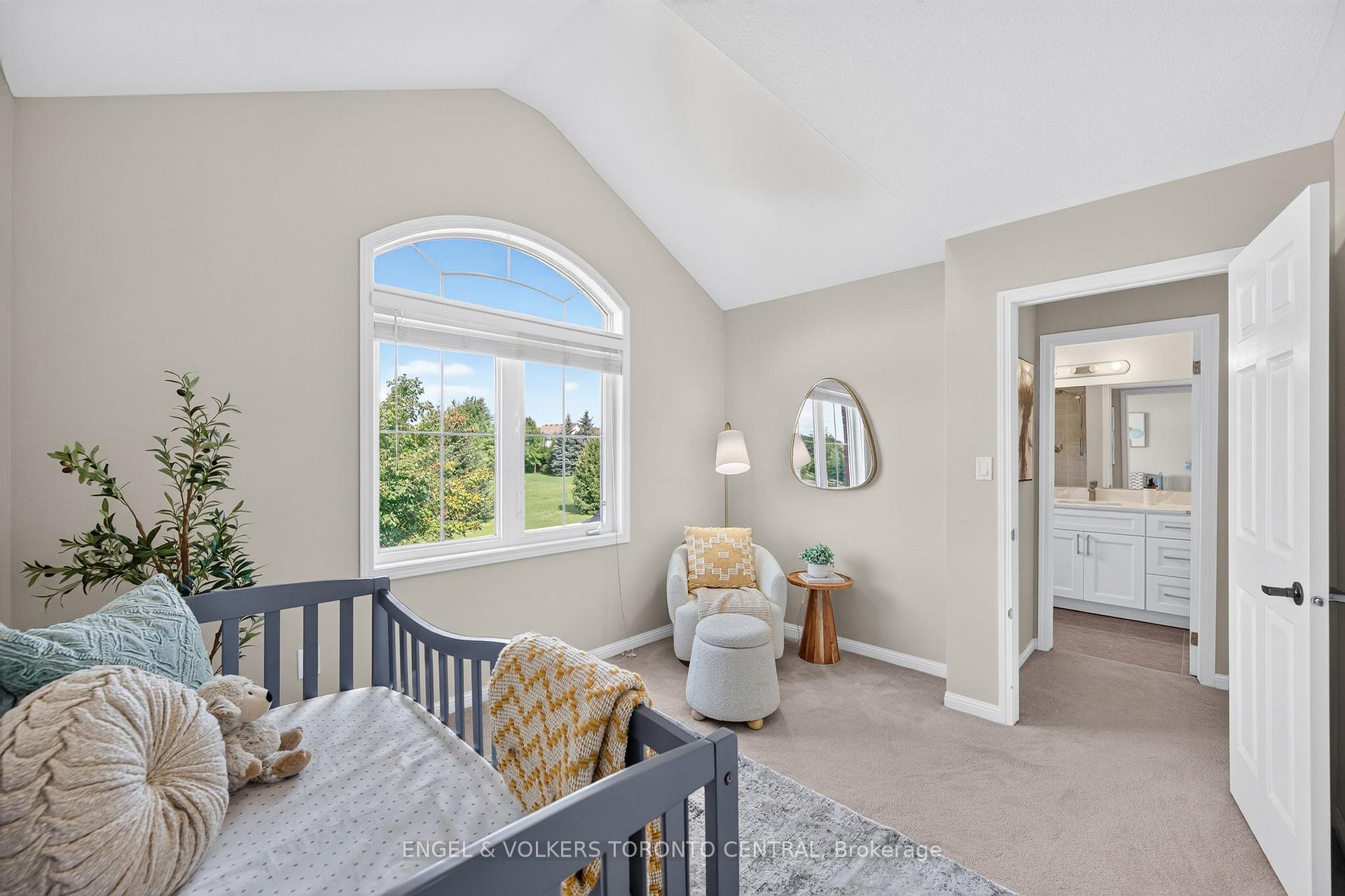Photo 31 of 94 Baldwin Drive, Cambridge, Silver Heights — HOMEH