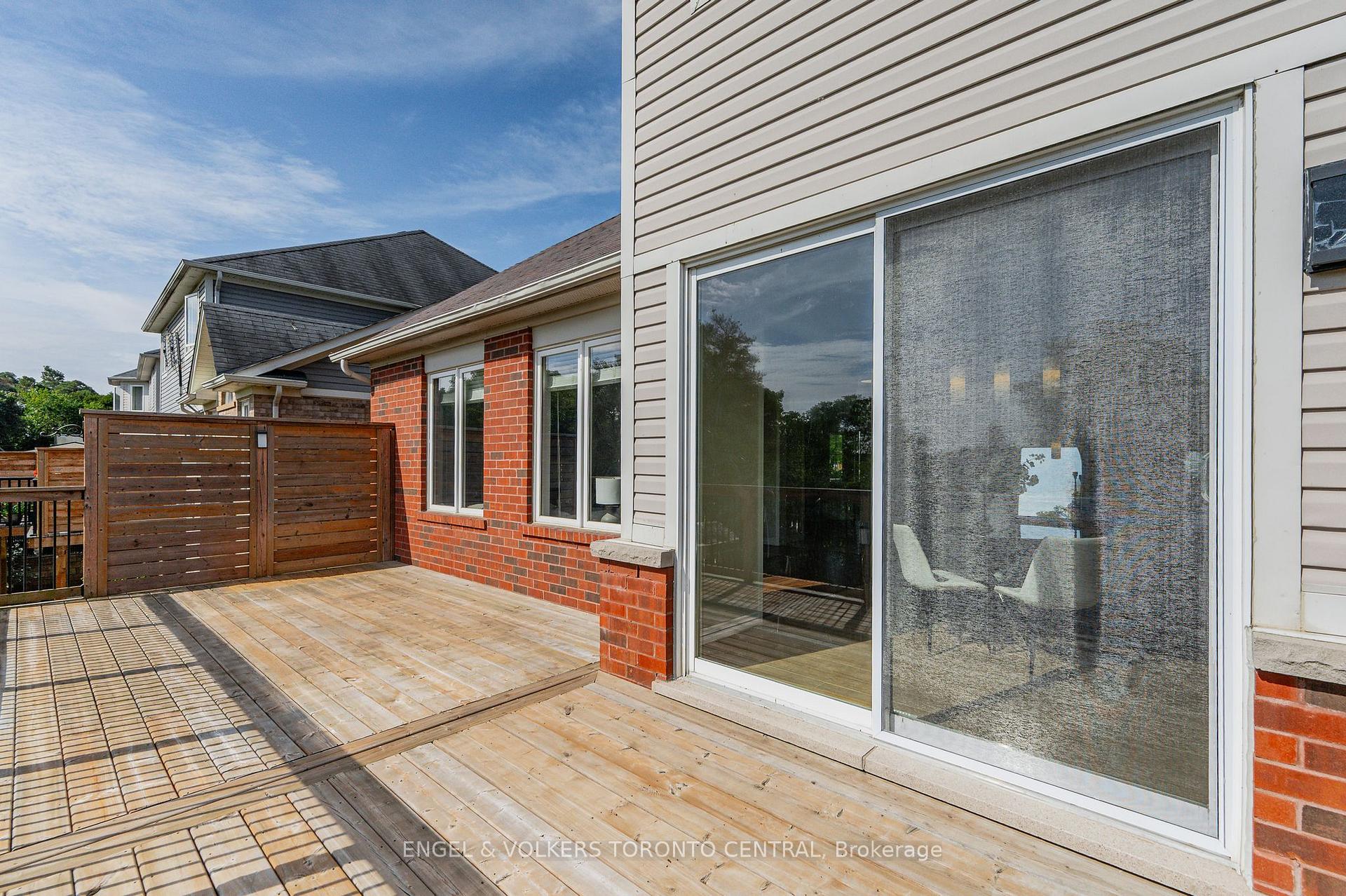 Photo 37 of 94 Baldwin Drive, Cambridge, Silver Heights — HOMEH