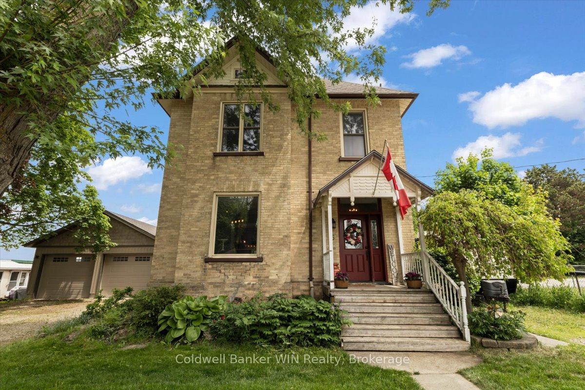 Photo of 95 John Street S