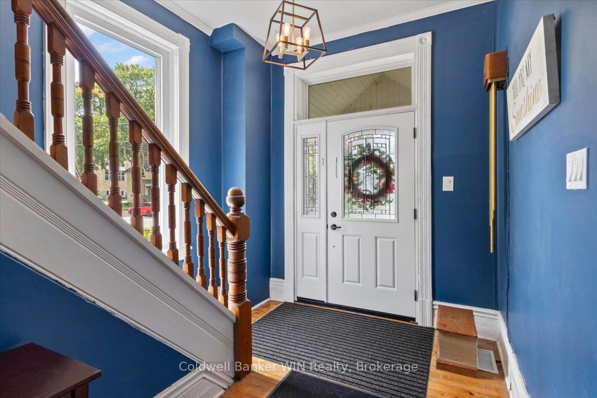 Photo 3 of 95 John Street S, Minto — HOMEH