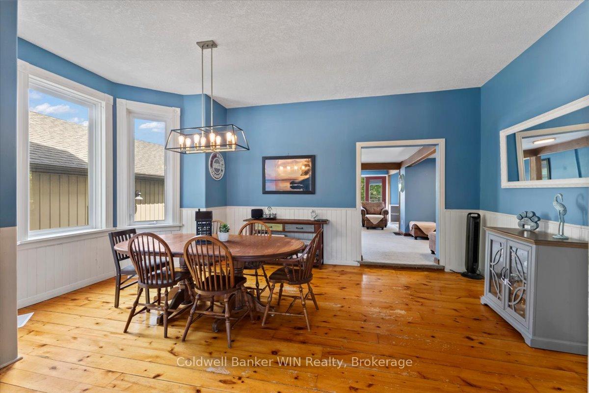 Photo 9 of 95 John Street S, Minto — HOMEH