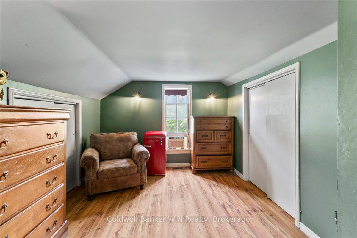 Photo 22 of 95 John Street S, Minto — HOMEH