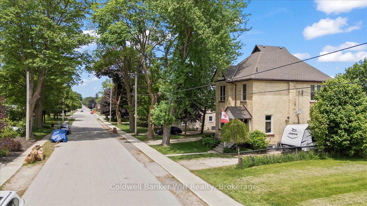 Photo 35 of 95 John Street S, Minto — HOMEH