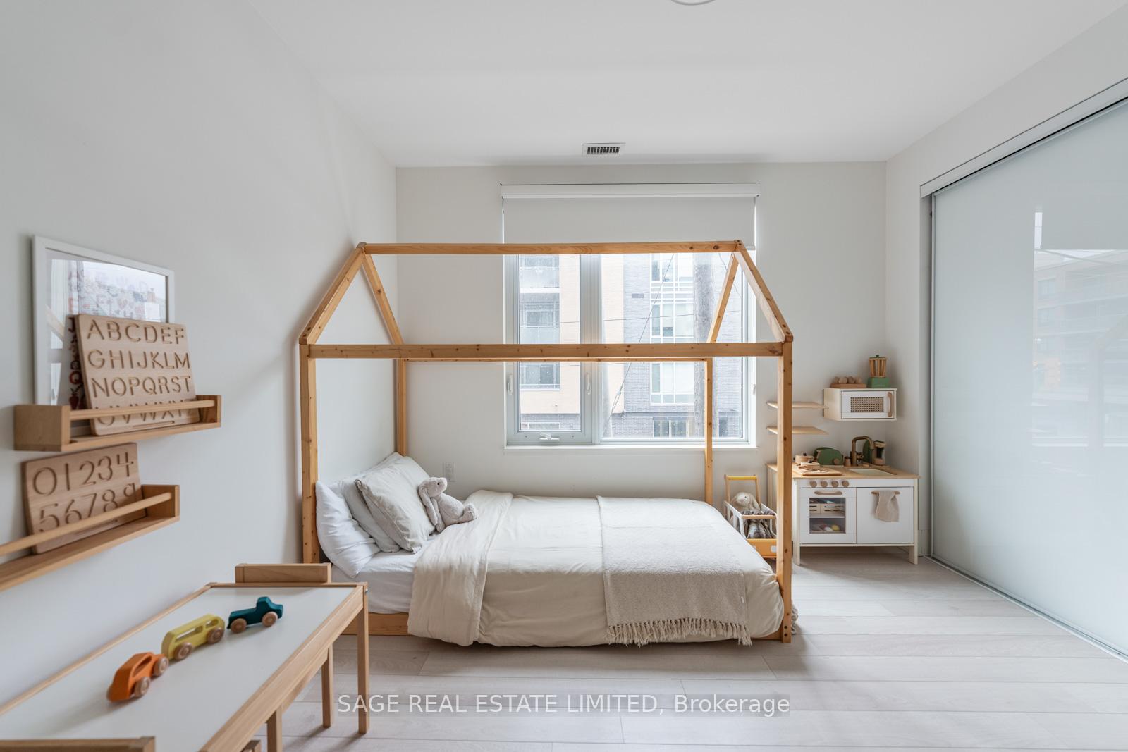 Photo 9 of Unit 206, 1888 Queen Street E, Toronto, The Beaches — HOMEH