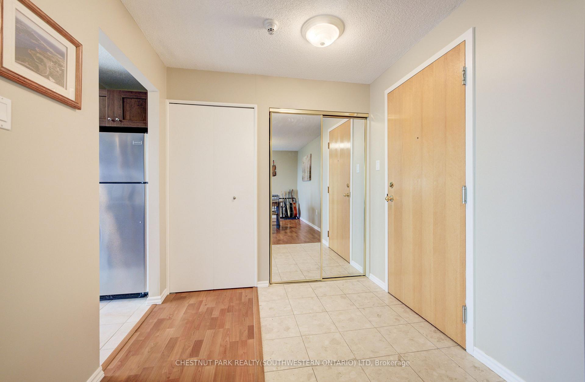 Photo 5 of Unit PH14, 30 Blue Springs Drive, Waterloo, Colonial Acres — HOMEH