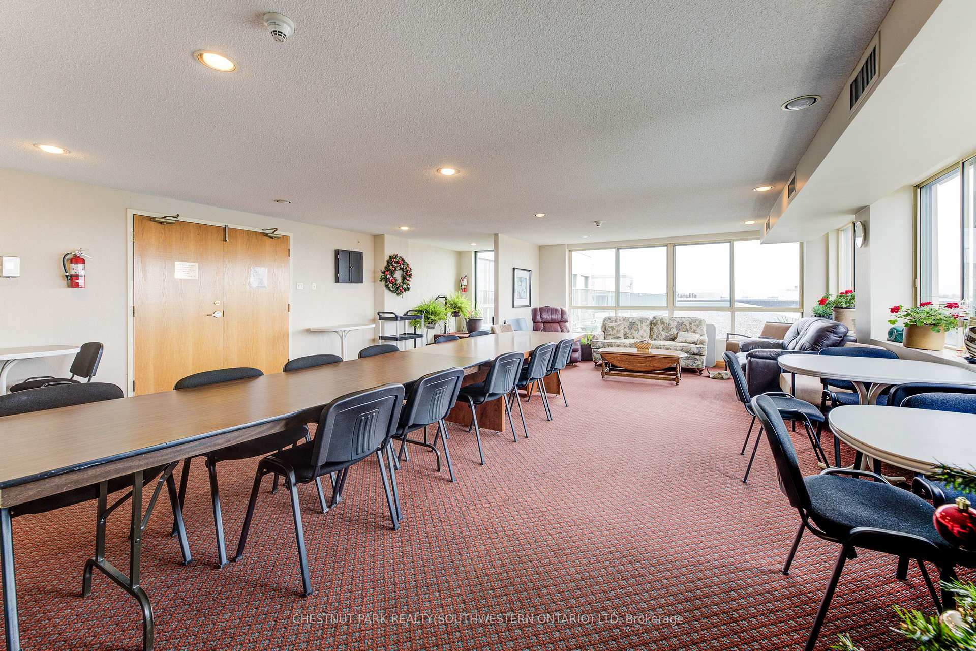 Photo 30 of Unit PH14, 30 Blue Springs Drive, Waterloo, Colonial Acres — HOMEH