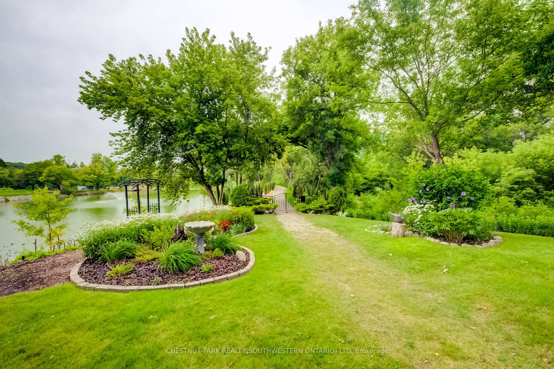 Photo 35 of Unit PH14, 30 Blue Springs Drive, Waterloo, Colonial Acres — HOMEH