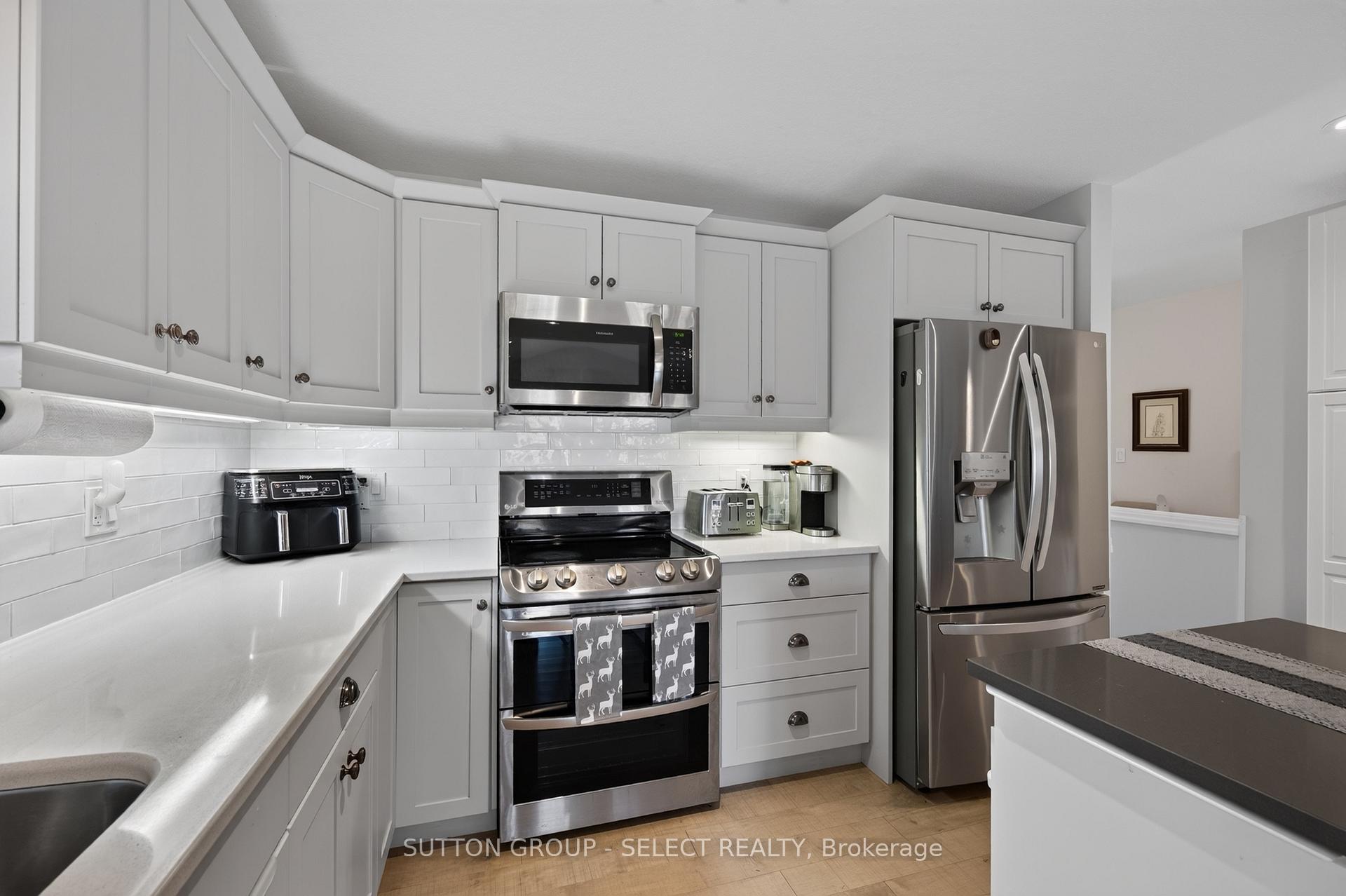 Photo 10 of 17 Cortland Terrace, St. Thomas — HOMEH