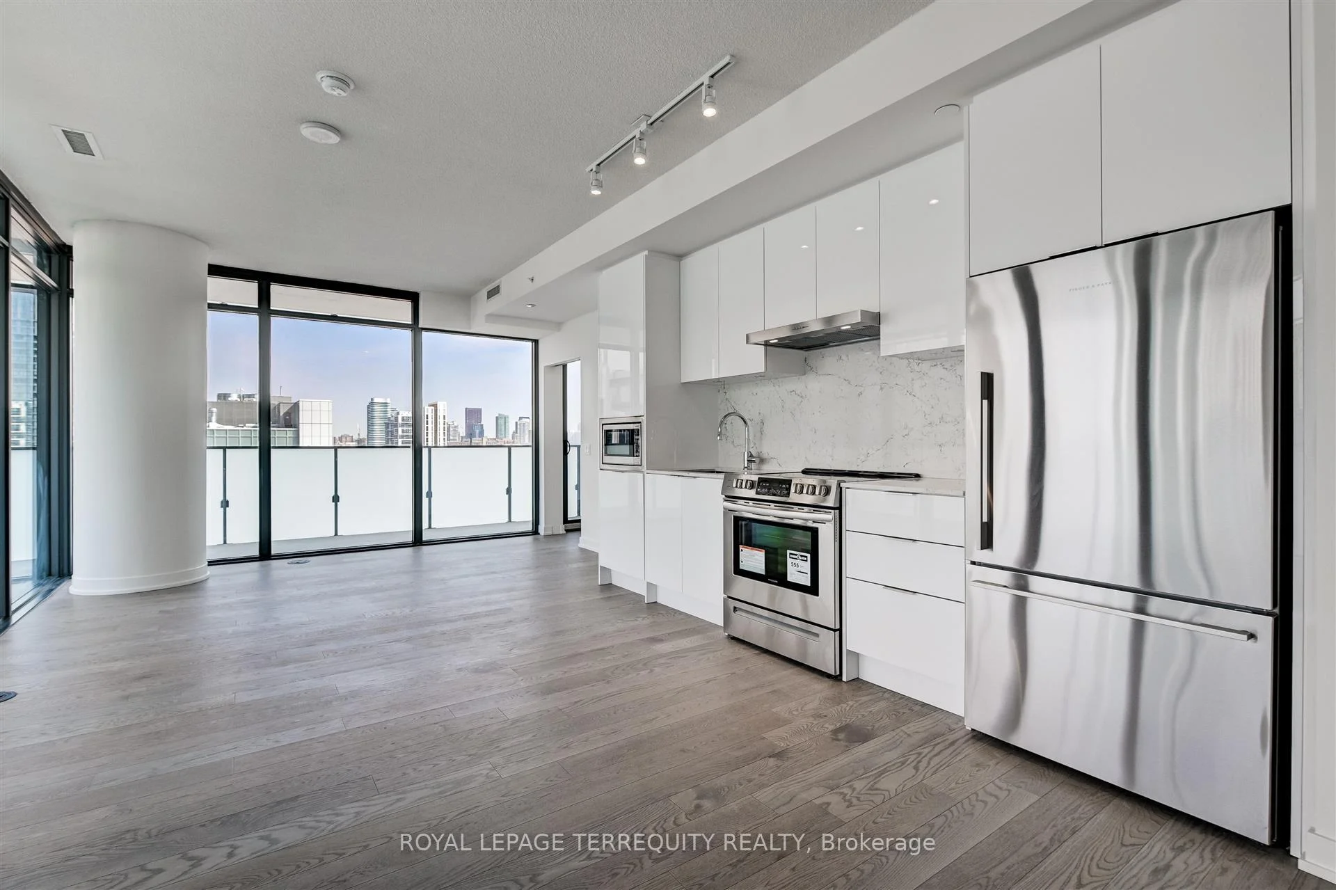 Photo 30 of Unit 2911, 25 Richmond Street E, Toronto, Church-Yonge Corridor — HOMEH