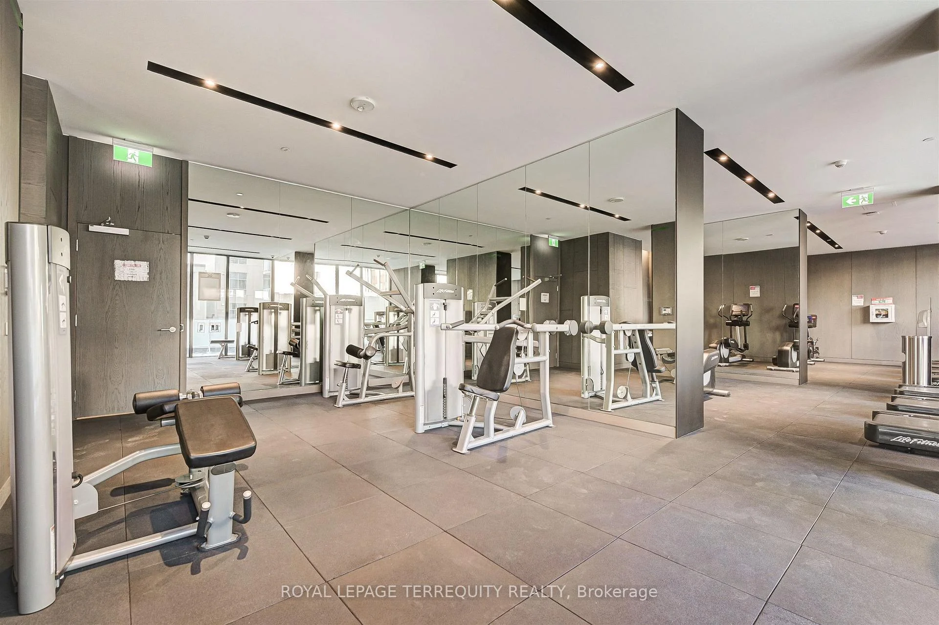 Photo 36 of Unit 2911, 25 Richmond Street E, Toronto, Church-Yonge Corridor — HOMEH
