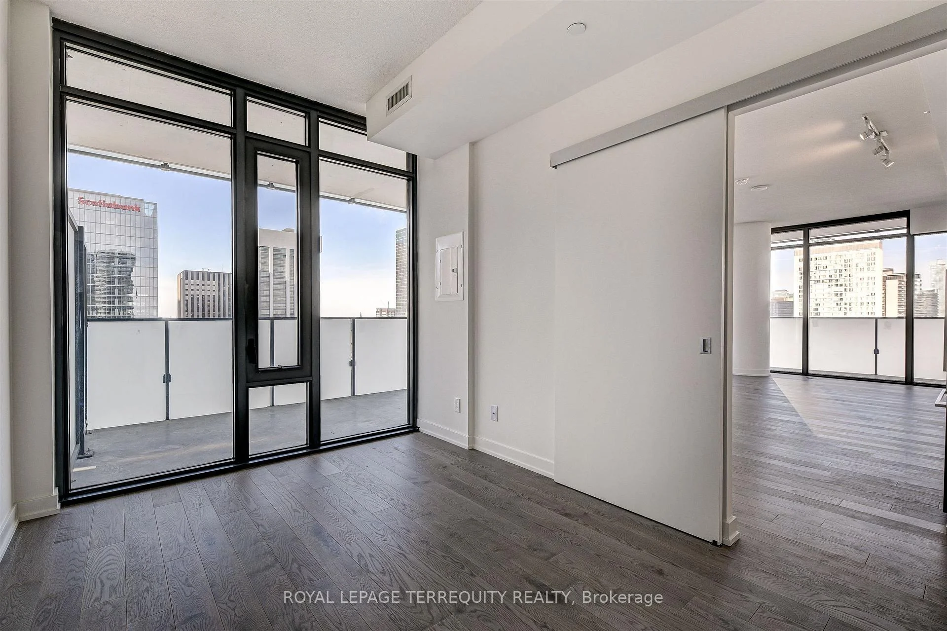 Photo 67 of Unit 2911, 25 Richmond Street E, Toronto, Church-Yonge Corridor — HOMEH