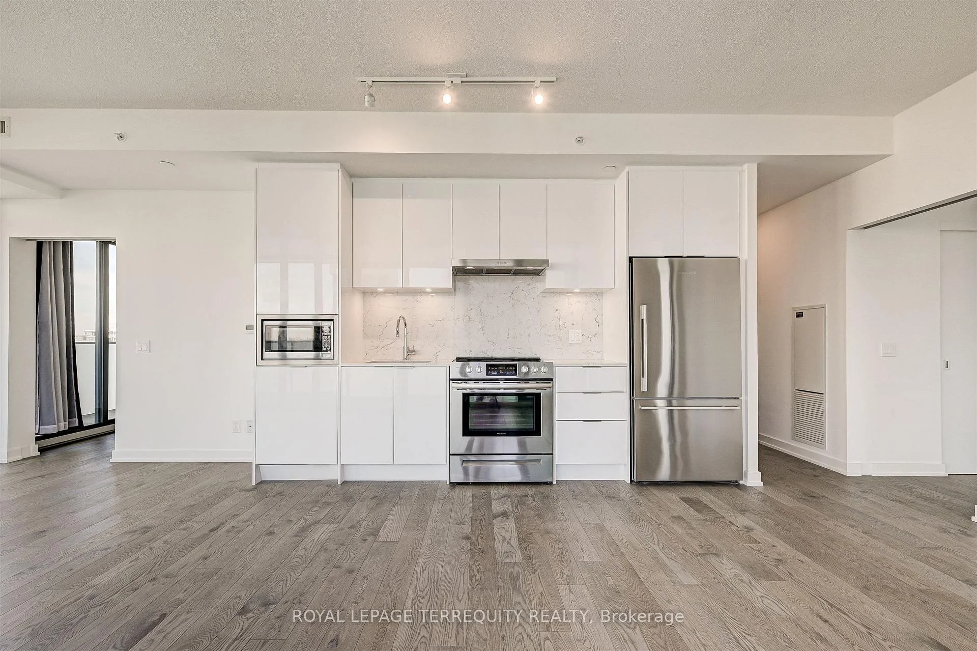 Photo 68 of Unit 2911, 25 Richmond Street E, Toronto, Church-Yonge Corridor — HOMEH