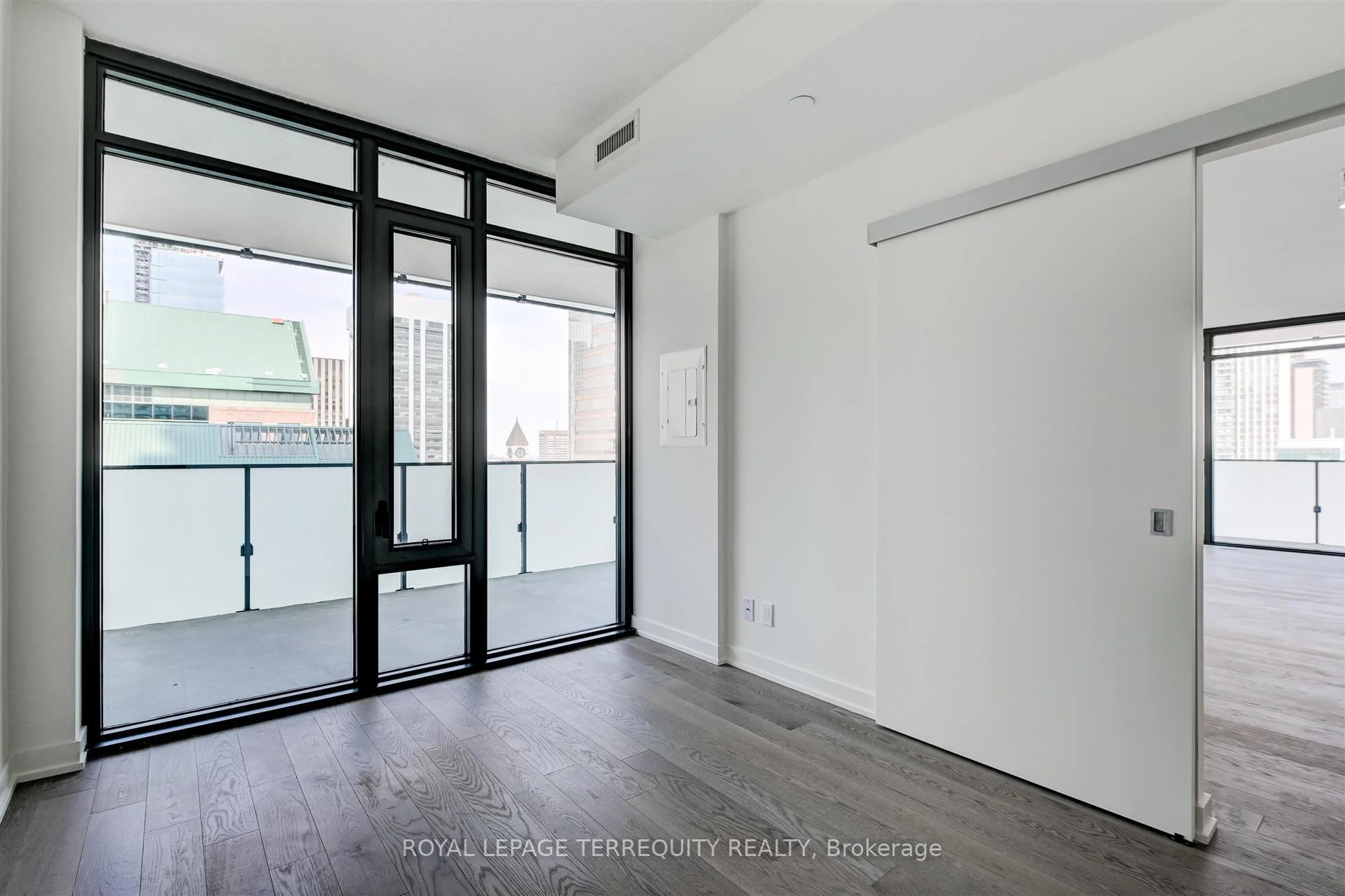 Photo 69 of Unit 2911, 25 Richmond Street E, Toronto, Church-Yonge Corridor — HOMEH