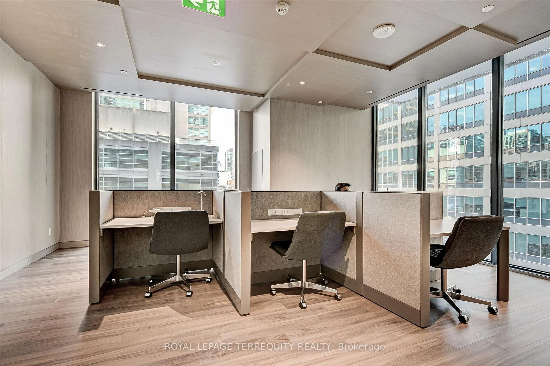 Photo 94 of Unit 2911, 25 Richmond Street E, Toronto, Church-Yonge Corridor — HOMEH