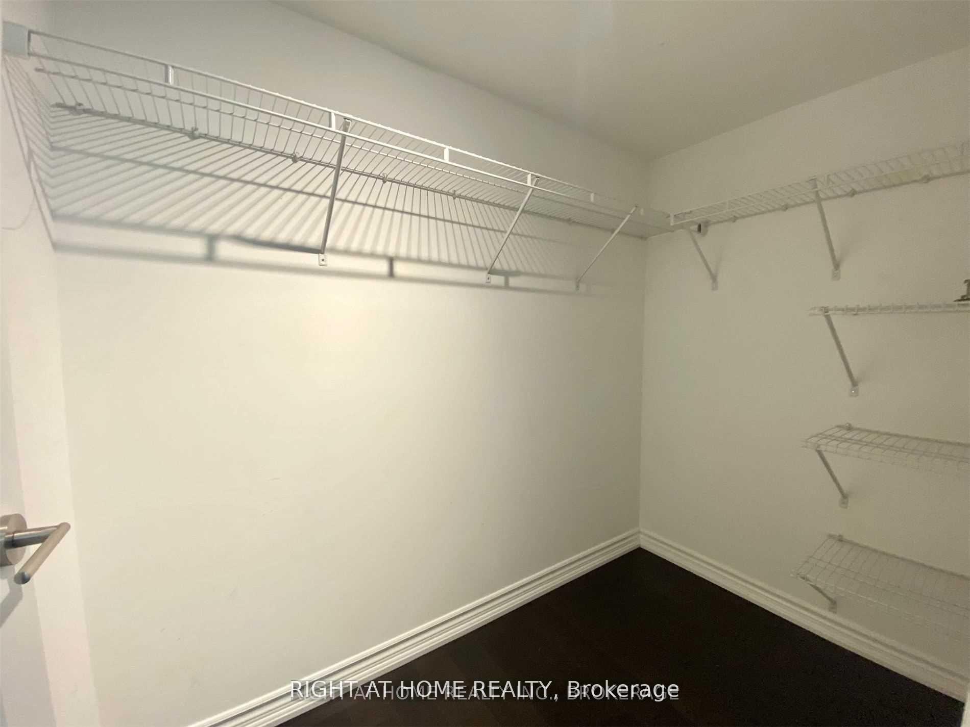 Photo 7 of Unit 714, 386 Yonge Street, Toronto, Bay Street Corridor — HOMEH