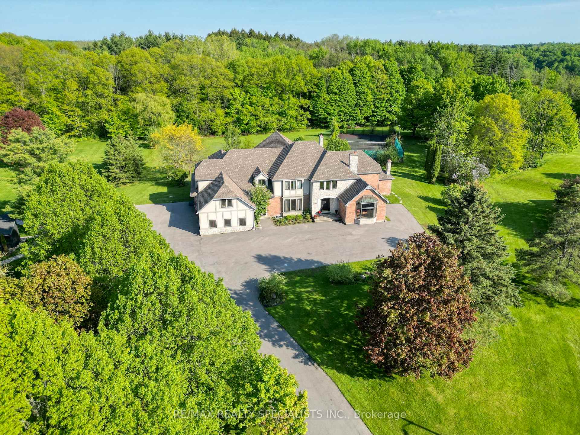 Photo of 6399 Chelsea Road