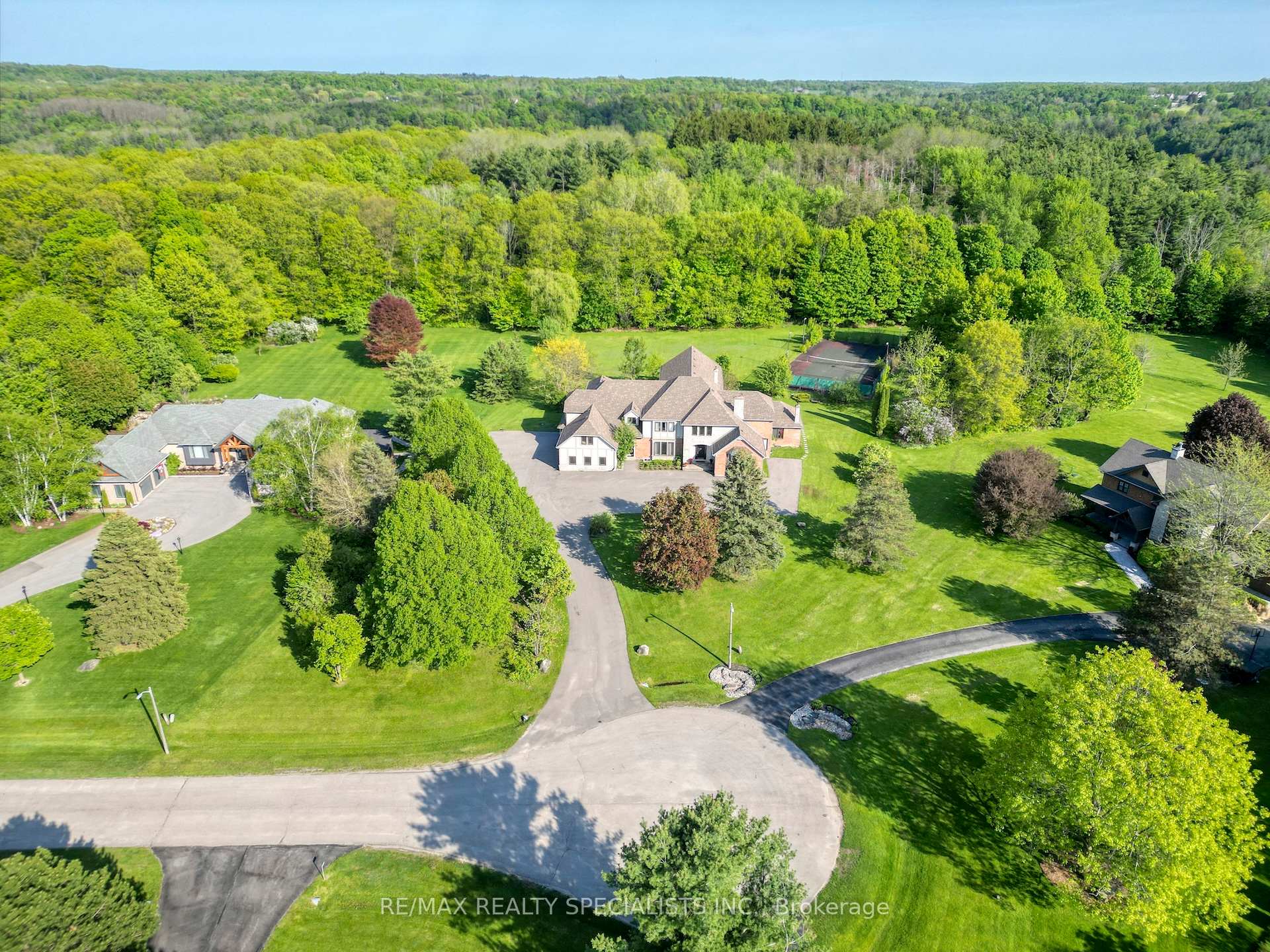Photo 4 of 6399 Chelsea Road, Burlington, Rural Burlington — HOMEH