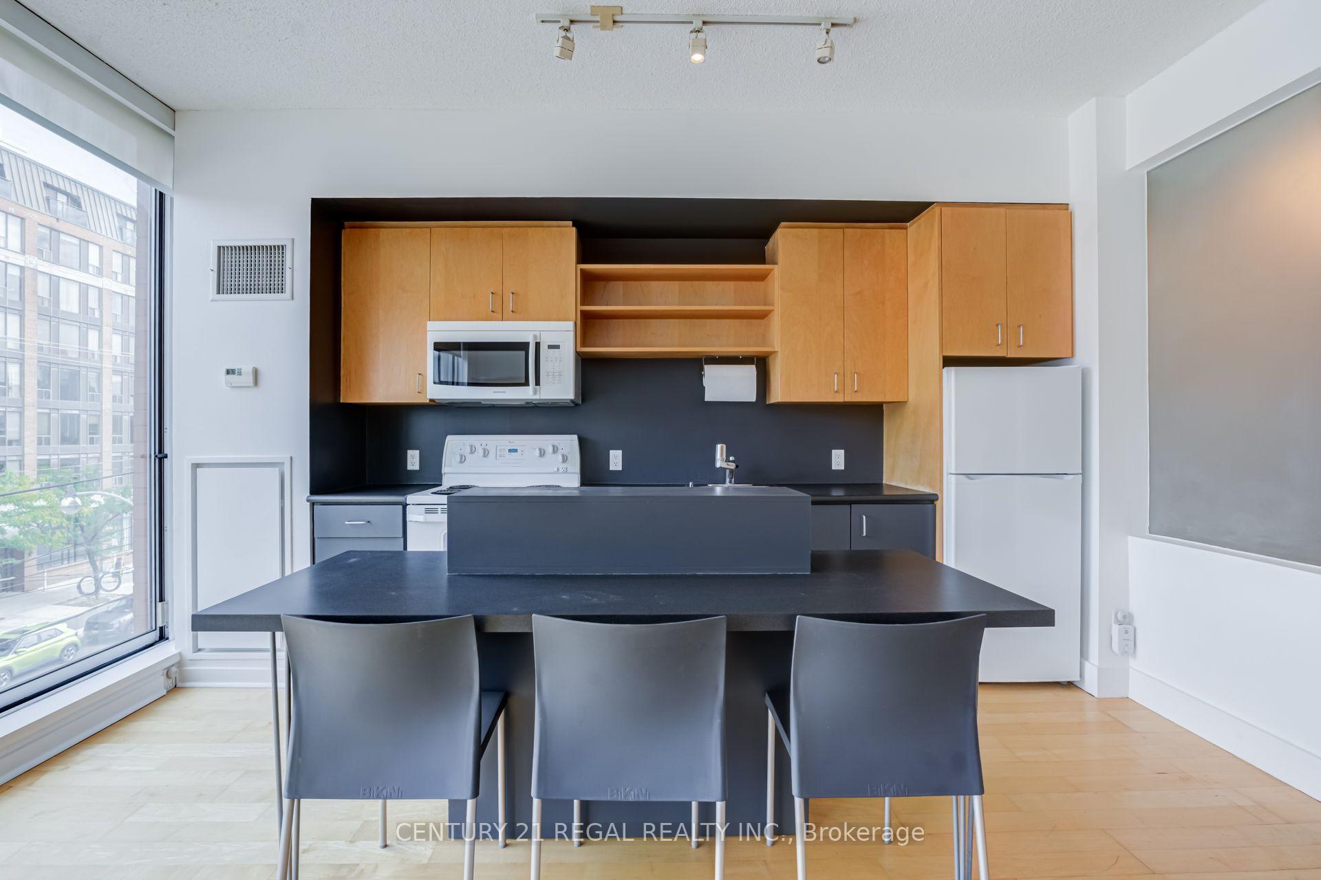 Photo 14 of Unit 306, 301 Markham Street, Toronto, Palmerston-Little Italy — HOMEH