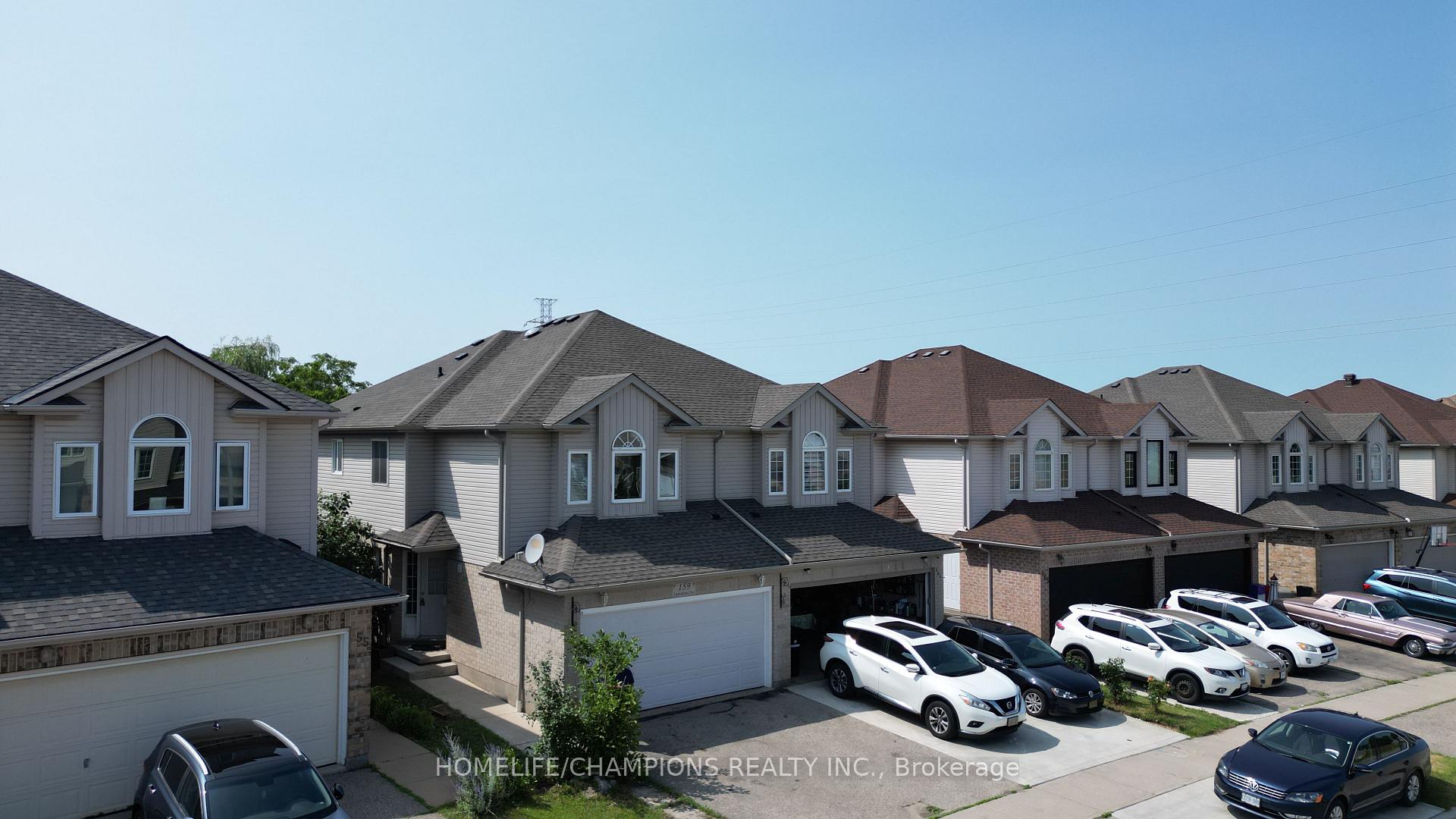 Photo 4 of 159 Snowdrop Crescent, Kitchener, Larentian West — HOMEH