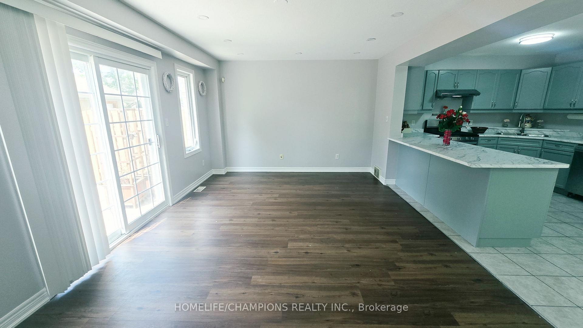 Photo 9 of 159 Snowdrop Crescent, Kitchener, Larentian West — HOMEH