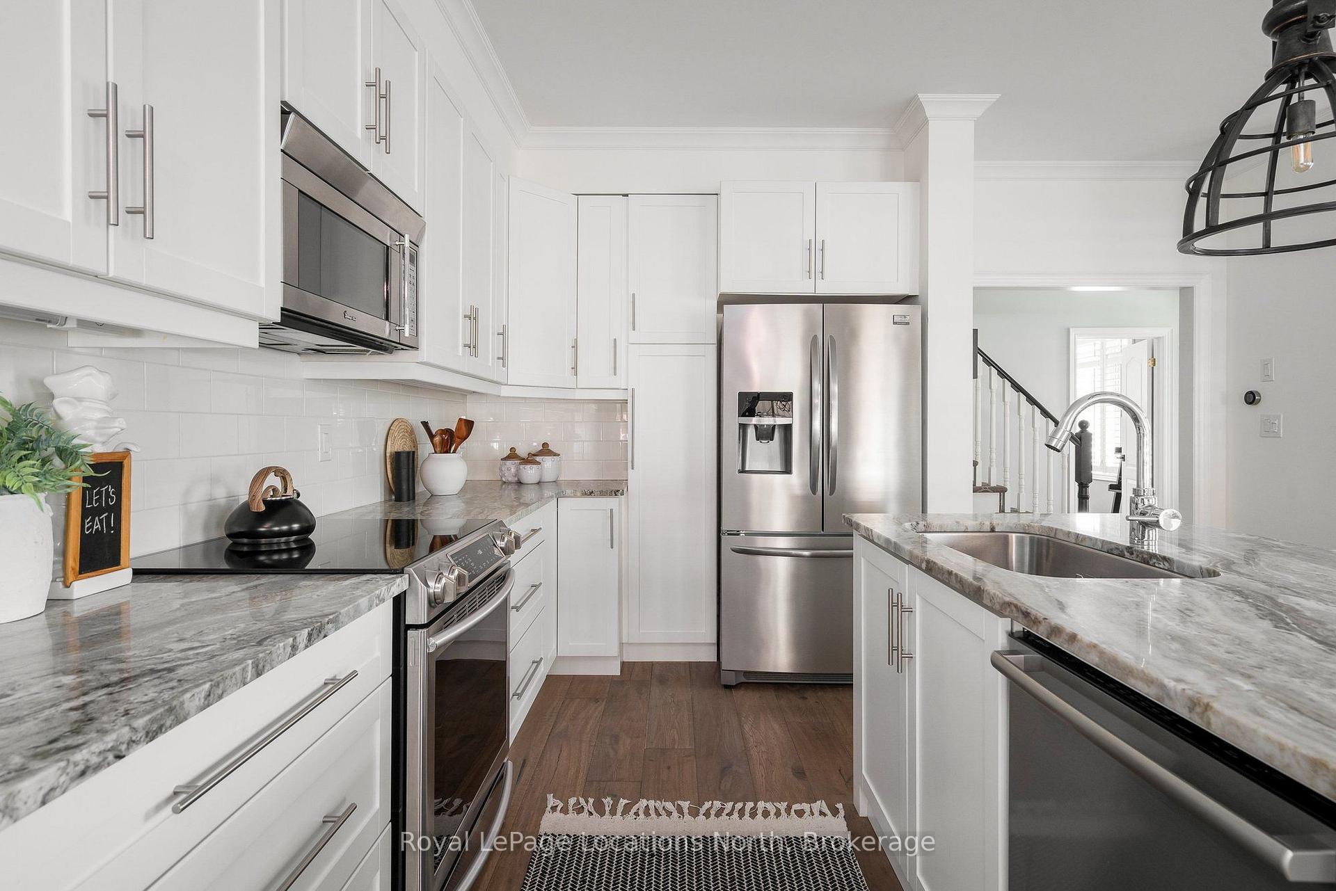 Photo 10 of 35 Side Launch Way, Collingwood — HOMEH