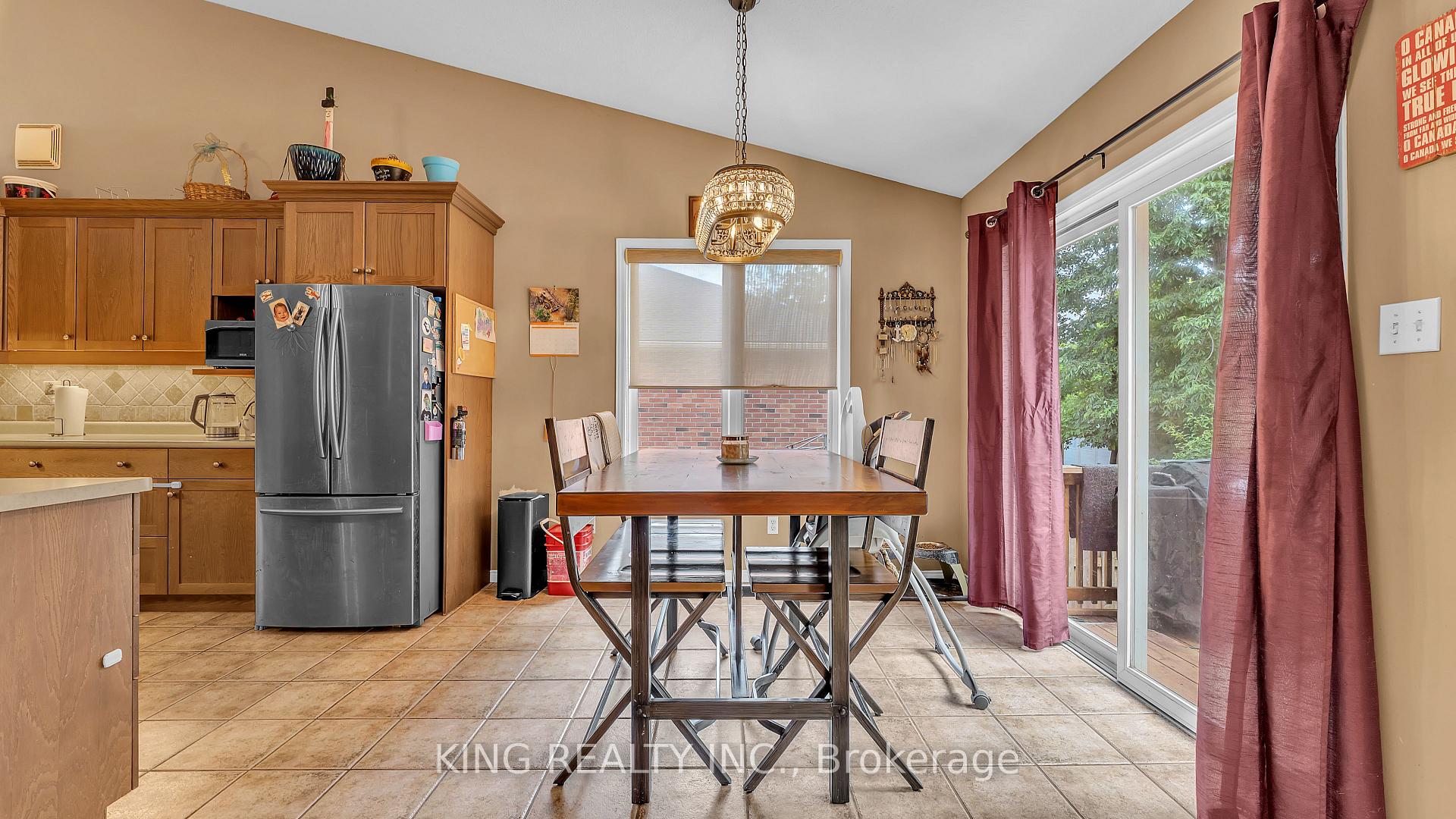 Photo 8 of 51 Trillium Drive, Tillsonburg — HOMEH