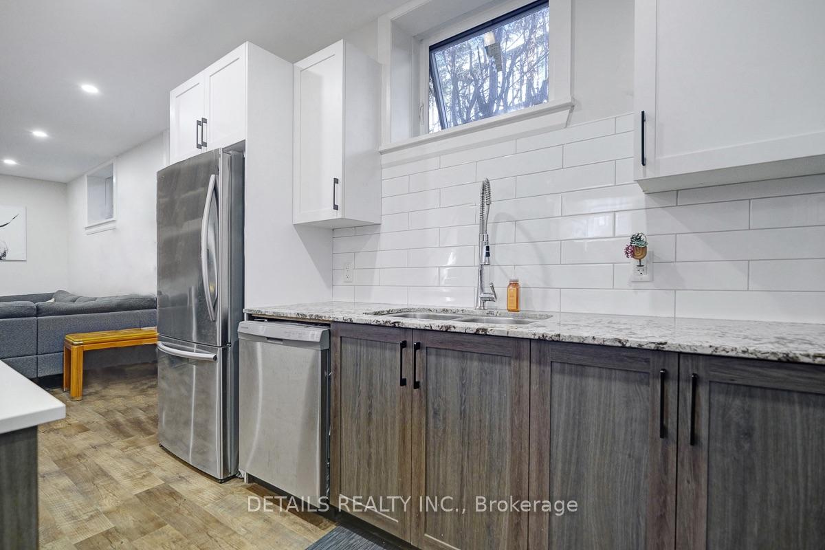 Photo 3 of 2565 Page Road, Ottawa, Chapel Hill South - Orleans Village — HOMEH