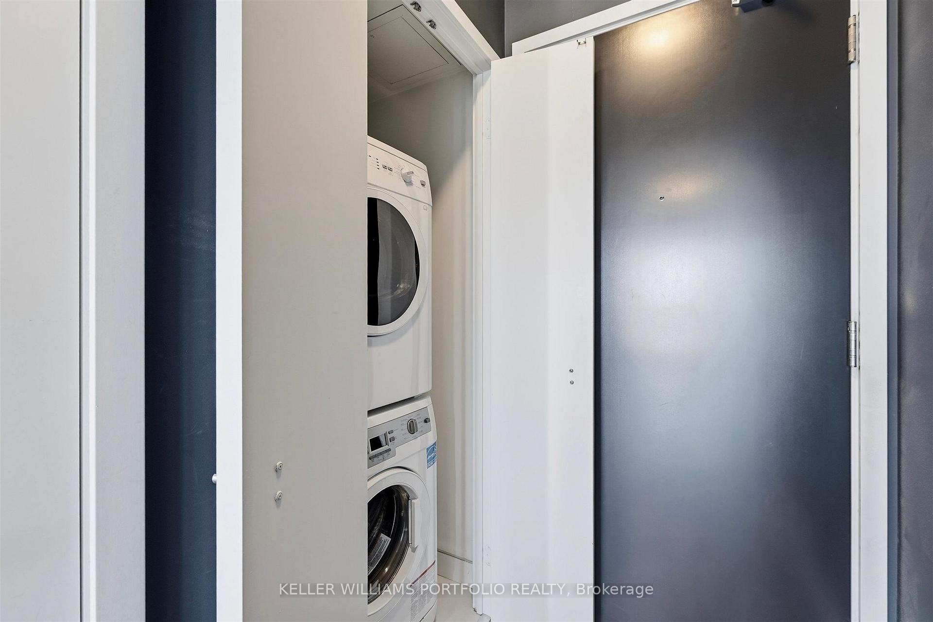 Photo 29 of Unit 3001, 290 Adelaide Street, Toronto, Waterfront Communities — HOMEH