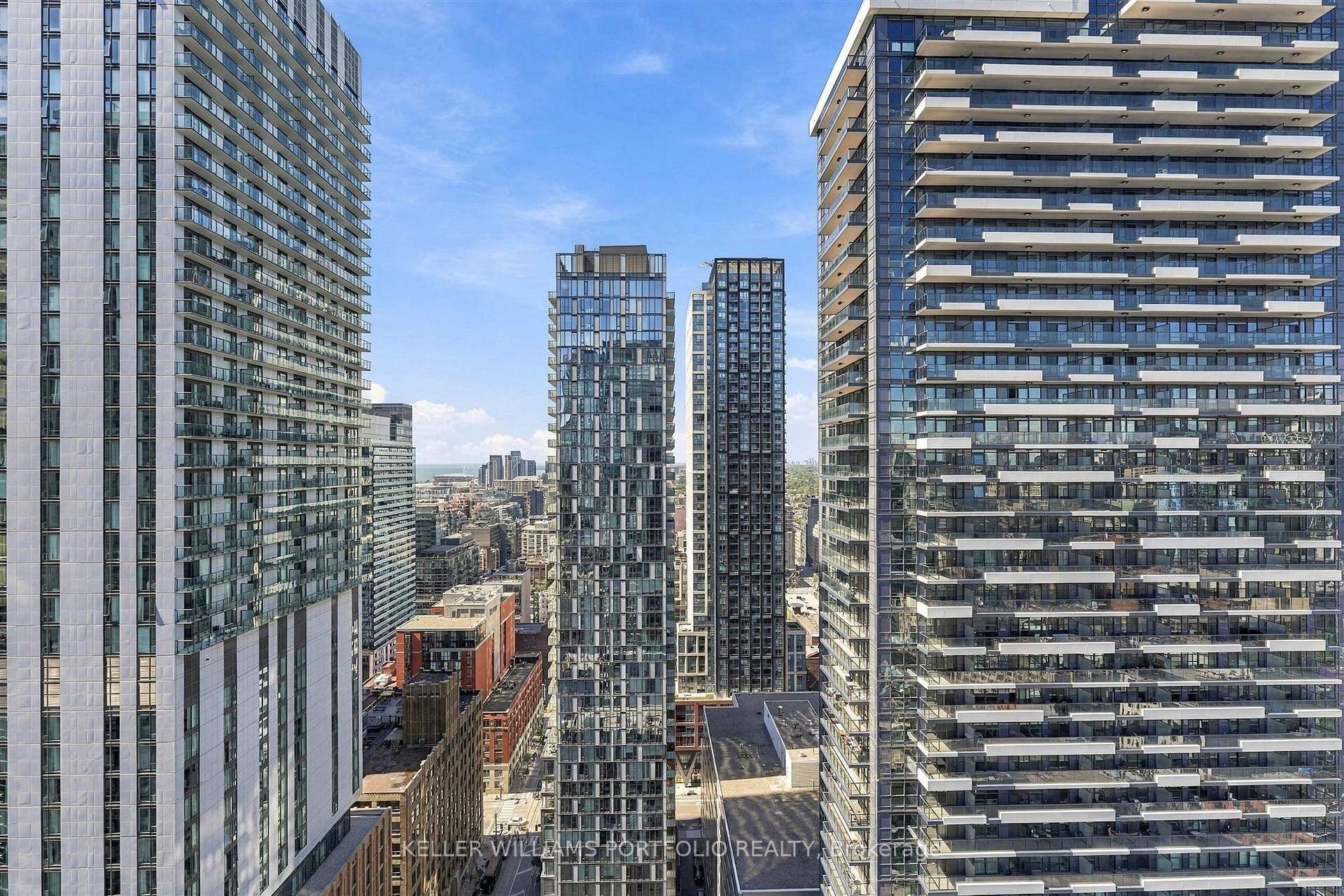 Photo 32 of Unit 3001, 290 Adelaide Street, Toronto, Waterfront Communities — HOMEH