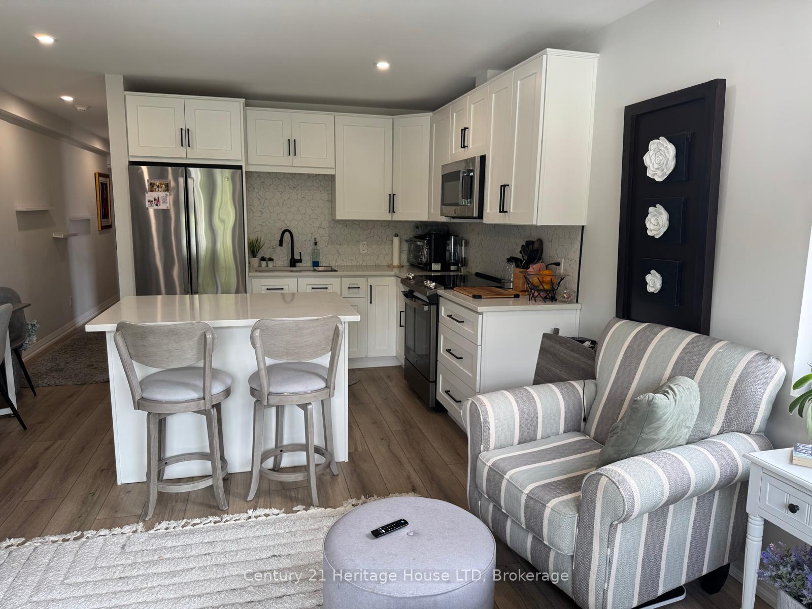 Front of Unit 203, 344 Ridge Road N