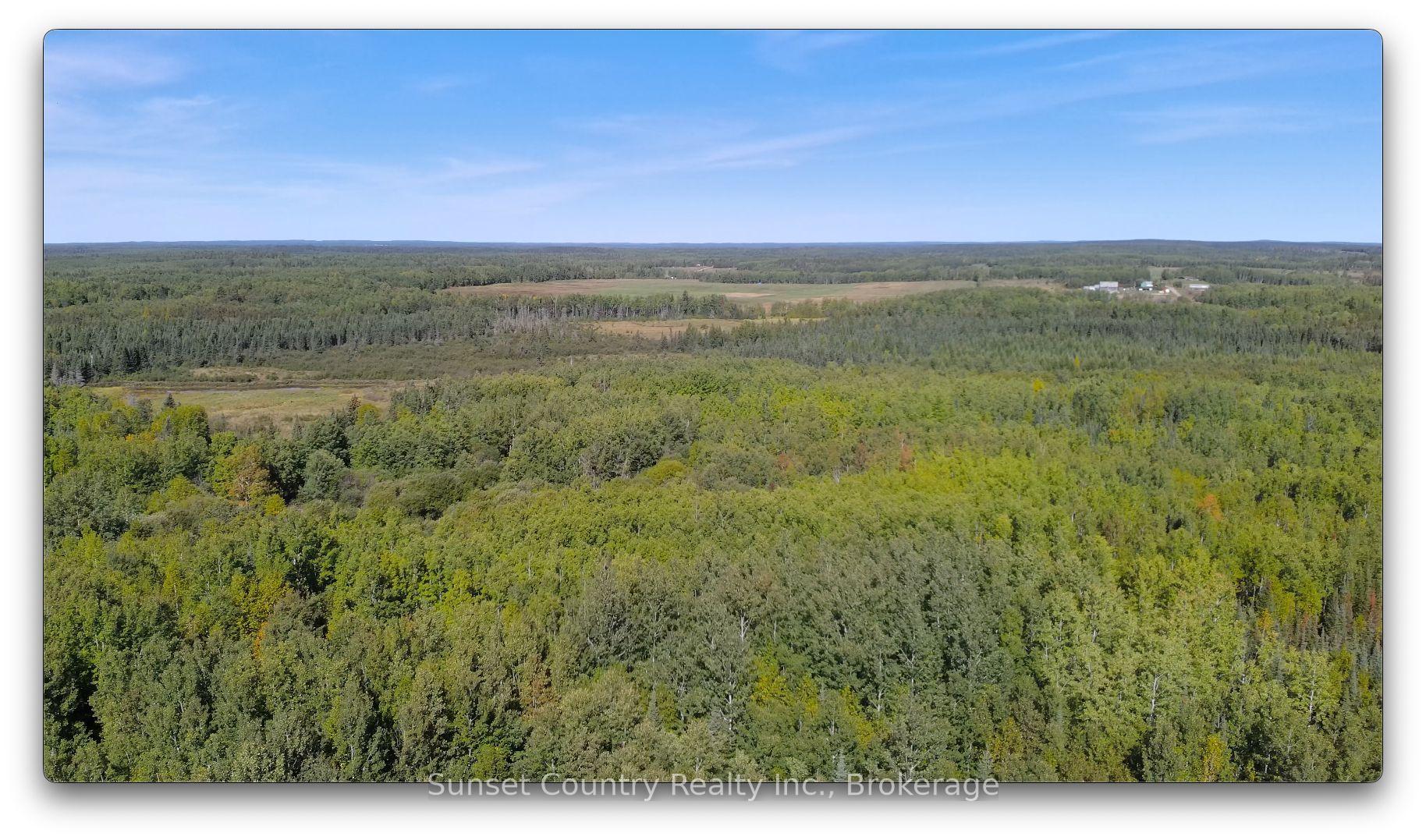 Photo 13 of Wall Street W, Kenora Remote Area, Oxdrift — HOMEH