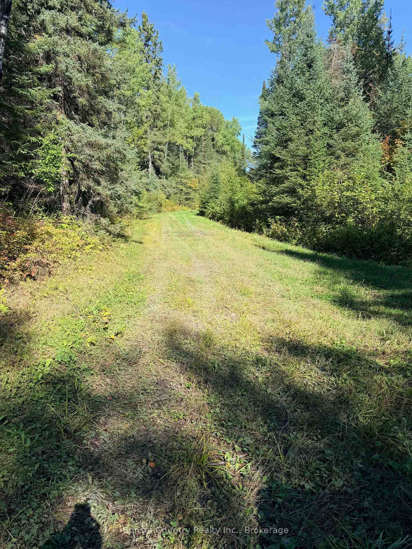 Photo 17 of Wall Street W, Kenora Remote Area, Oxdrift — HOMEH