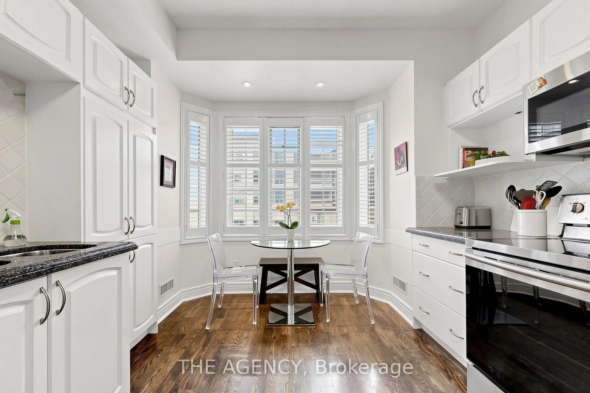 Photo 12 of 272 Redpath Avenue, Toronto, Mount Pleasant West — HOMEH